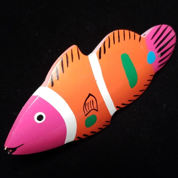 Vintage 1970s Hand Painted Tropical Fish Scarf Clip - Picture 11 of 12